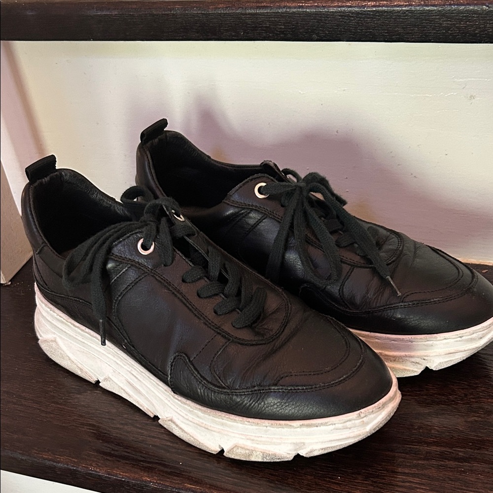 L’Intervale Black Ladies Platform Sneakers
